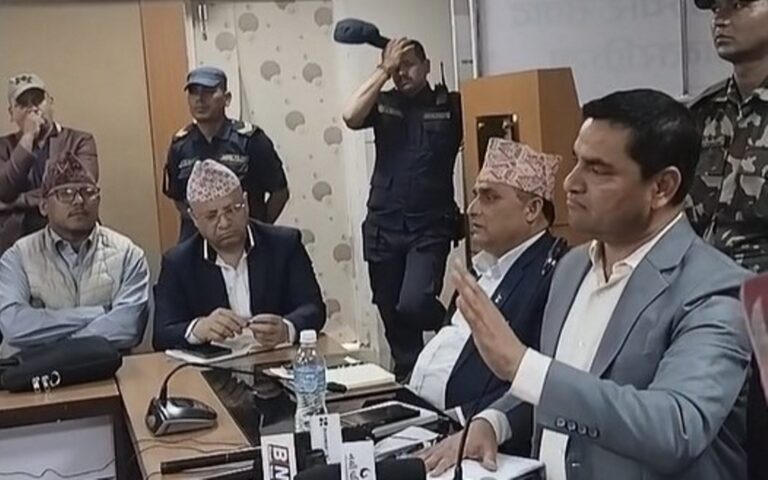 निजी मेडिकल कलेजले निर्वाह भत्ता नदिए मन्त्रायसँग सम्बन्धित कुनै काम अगाडि बढ्दैन : मन्त्री पौडेल
