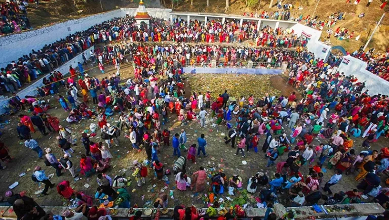 आज मातातीर्थ औंसी अर्थात आमाको मुख हेर्ने दिन