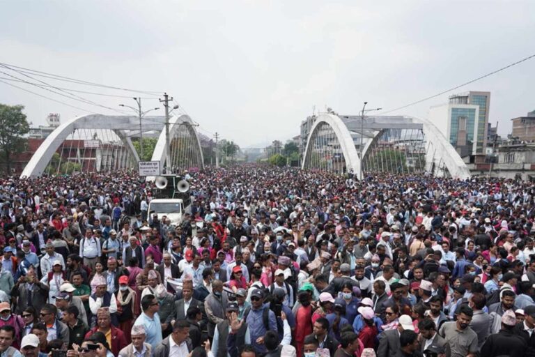 थप चर्किँयो शिक्षकहरूको १६औँ दिनको आन्दोलन (तस्वीरहरू)