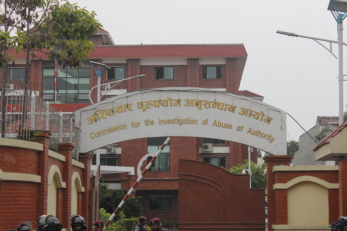 नक्कली सवारी लाइसेन्स बेचेर मासिक ३ करोड कमाई