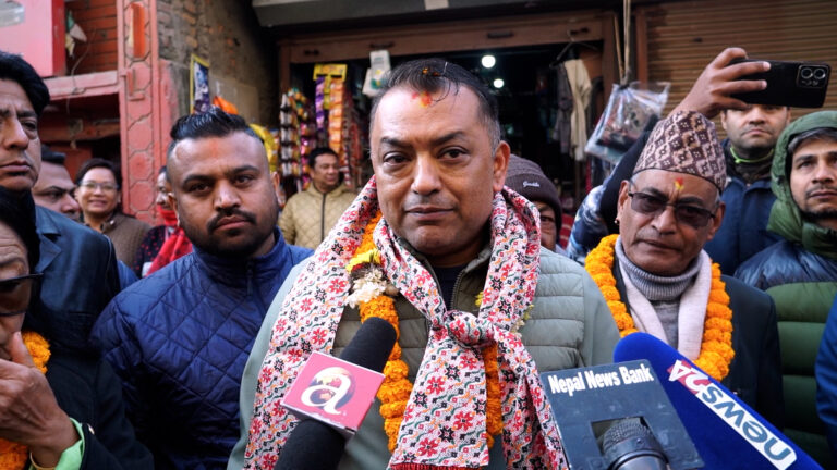 शिक्षकहरूको आवाजलाई दमन गर्नु गलत : महामन्त्री थापा