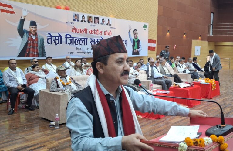 ‘राजसंस्थाको रेल छुटिसकेको छ, अब कहिल्यै फर्किंदैन’