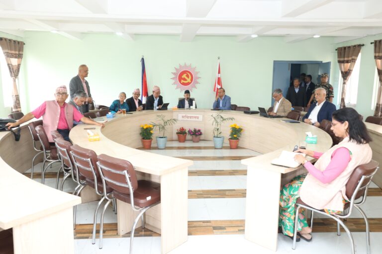 एमाले सचिवालय बैठक जारी