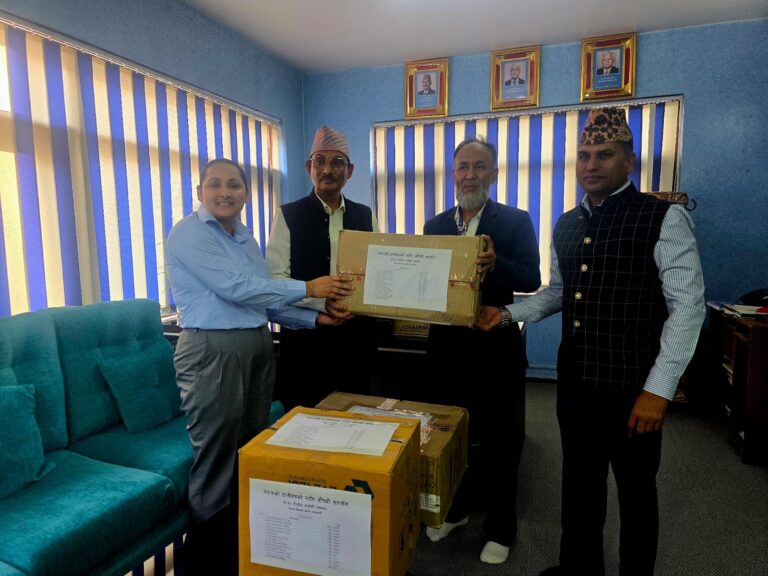 नेपाल मेडिकल कलेजद्वारा हजयात्रीहरुलाई औषधि सहयोग