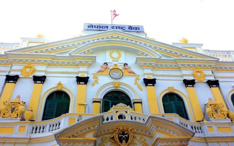 एक वर्षे कर्जाको ब्याजदर एकल उच्च वा न्यून दोहोरो अंक कायम हुने