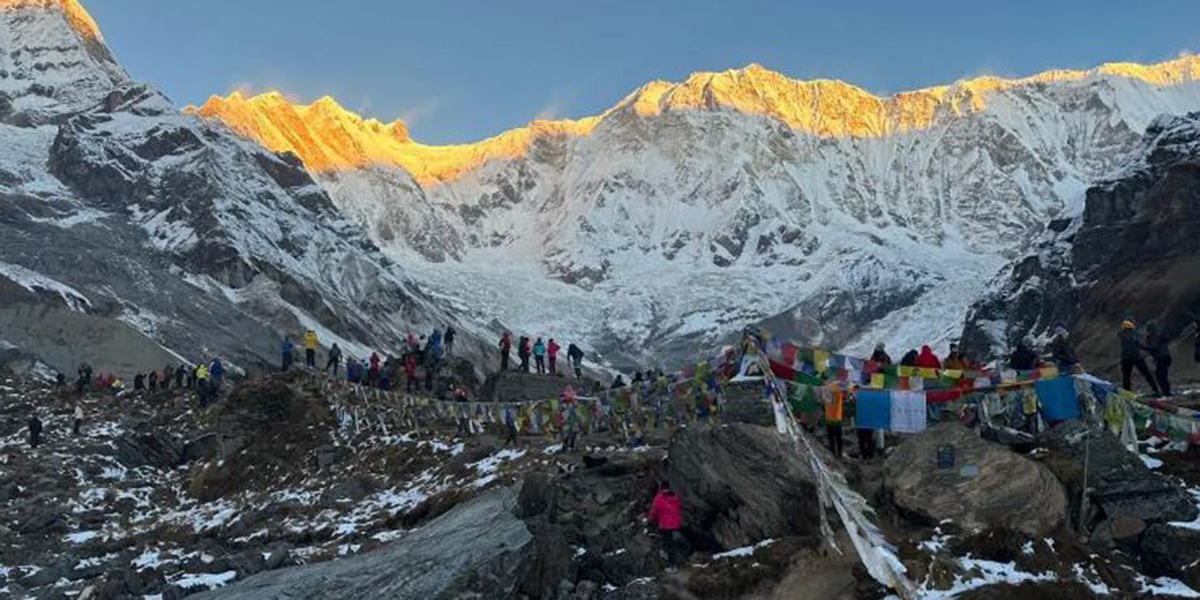 अन्नपूर्ण आधार शिविरमा म्याराथन हुने