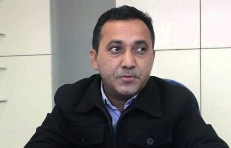 कांग्रेस महामन्त्री शर्मा सगरमाथा आरोहण गर्दै