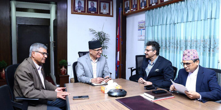 गभर्नर सिफारिस समितिको बैठक जारी
