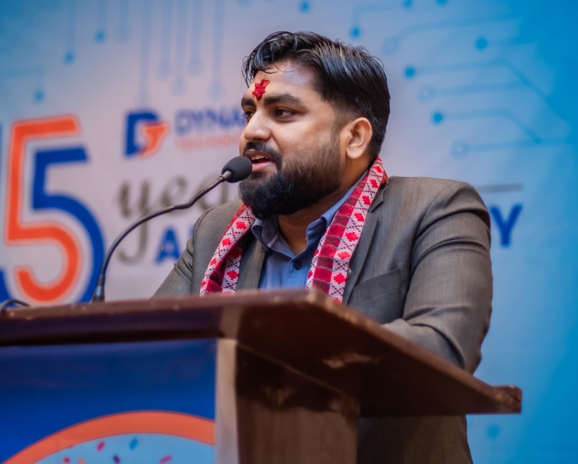 कम्पनीका सहसंस्थापक एवम् सीईओ दीपक साह