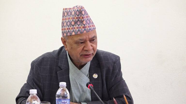 शिक्षकका ९ बुँदे मागप्रति प्रतिबद्ध छौं, आर्थिक बोझलाई भने ध्यान दिन्छौं : शिक्षामन्त्री