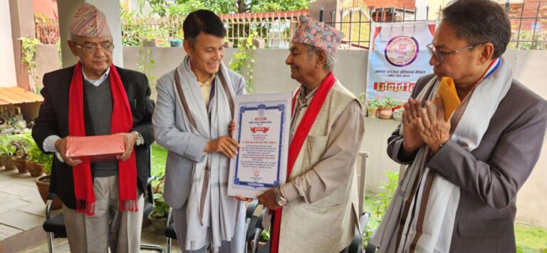 साहित्यकार पहाडी र वललाई जनमत राष्ट्रिय सम्मान
