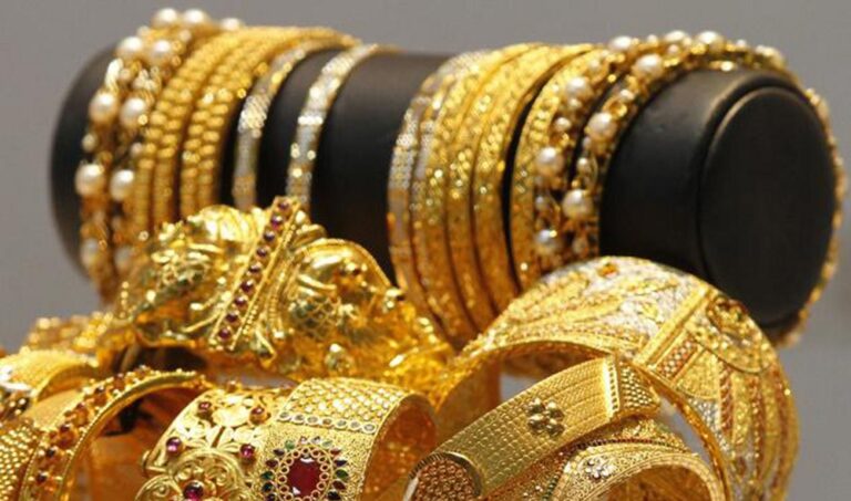 सुनको मूल्य सामान्यले बढ्यो, कतिमा हुँदैछ कारोबार ?