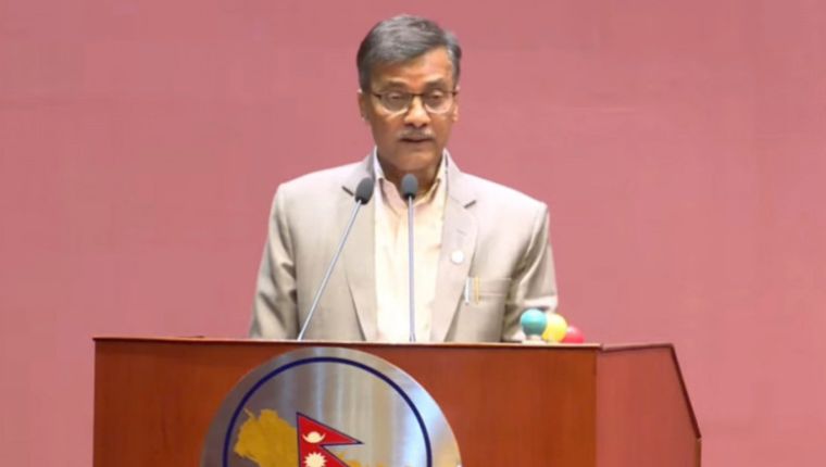 न्यायालयलाई प्रभावित पारेको भन्दै कानुनमन्त्रीको कल डिटेल सार्वजनिक गर्न सांसद सिंहको माग