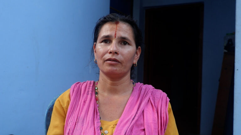 अब त आश मरिसक्यो : दुर्गादेवी पन्त