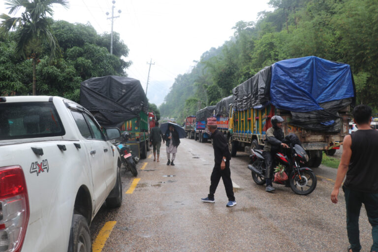 कोशी राजमार्गअन्तर्गत धरान-धनकुटा सडक एकतर्फी सञ्चालनमा