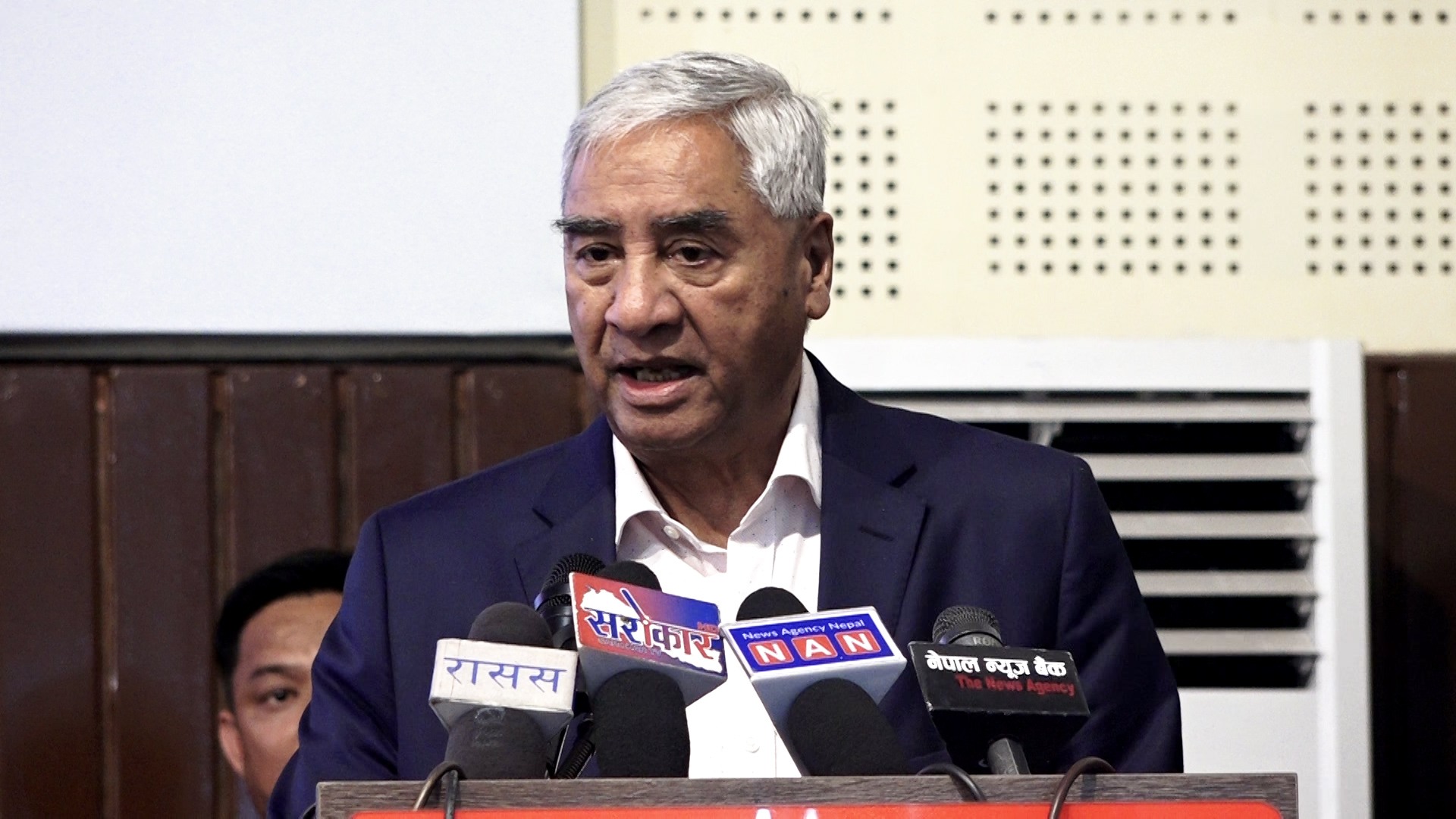 जलवायु न्यायका लागि नेपालले विश्वसामु स्पस्ट धारण धारणा राख्नुपर्छ : देउवा