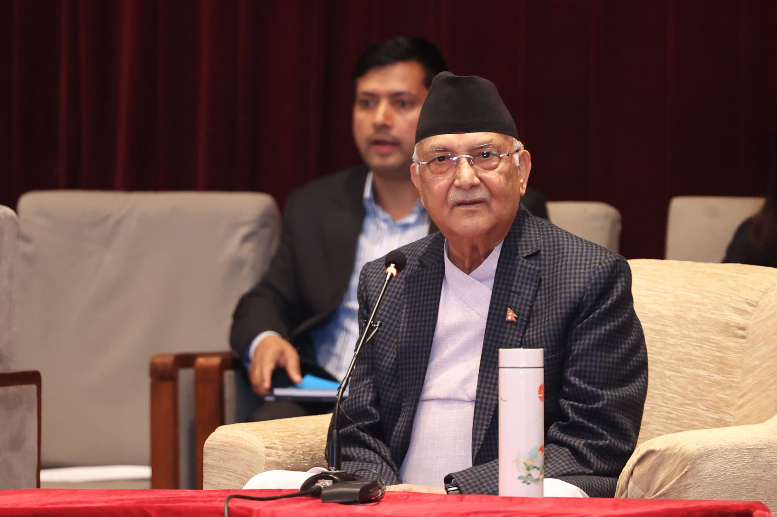 दलभन्दा माथि जनता हुन्छन् : ओली