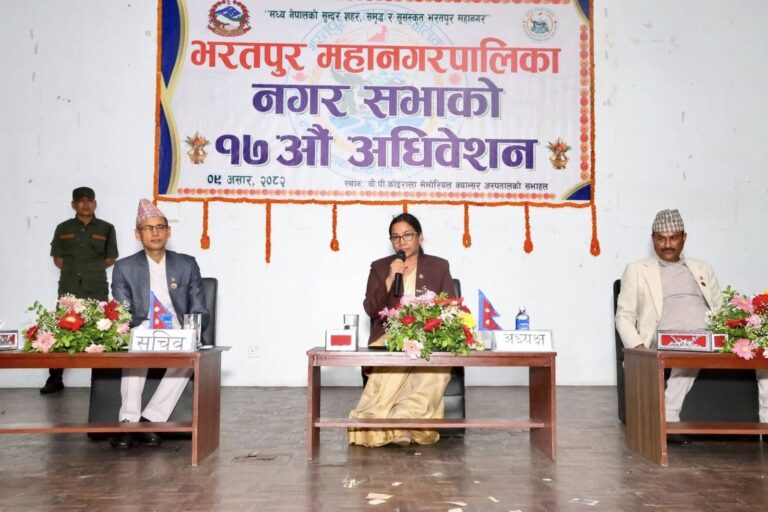 पाँच महानगरले बजेट प्रस्तुत गर्दा, काठमाडौँको रोकियो