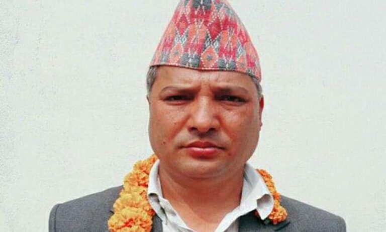 प्रदेश सभा सदस्य एवं पूर्वमुख्यमन्त्री सोडारी निलम्बनमा
