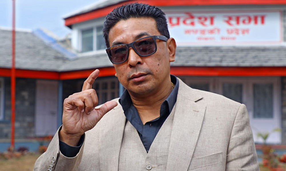 प्रदेश सांसद दिपक मनाङे पदमुक्त