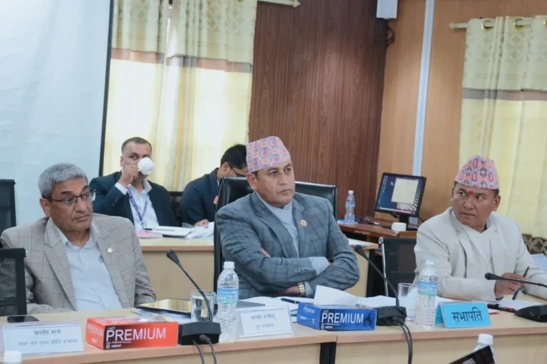 प्रहरी सेवाका कार्यालय सहयोगीदेखि हवल्दारसम्मलाई आधारभूत तह भनौँः गृहमन्त्री लेखक