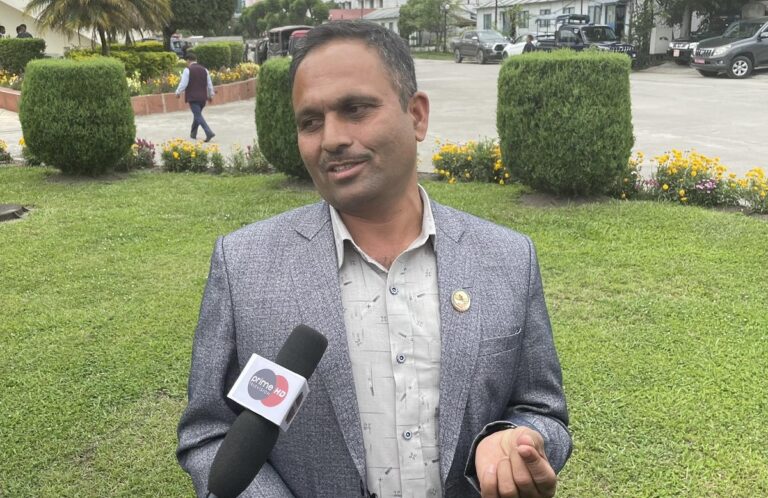 मंगलबार दिनभर छलफल गरी सहमतिको अधिकतम प्रयार गर्नेछौं : माओवादी सांसद दाहाल