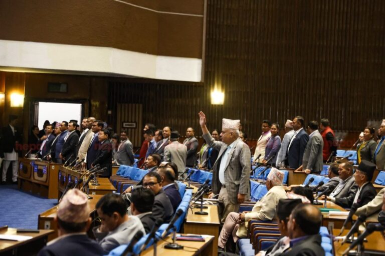 विपक्षीको विरोधकाबीच संसद चलाउने सत्ता पक्षको तयारी
