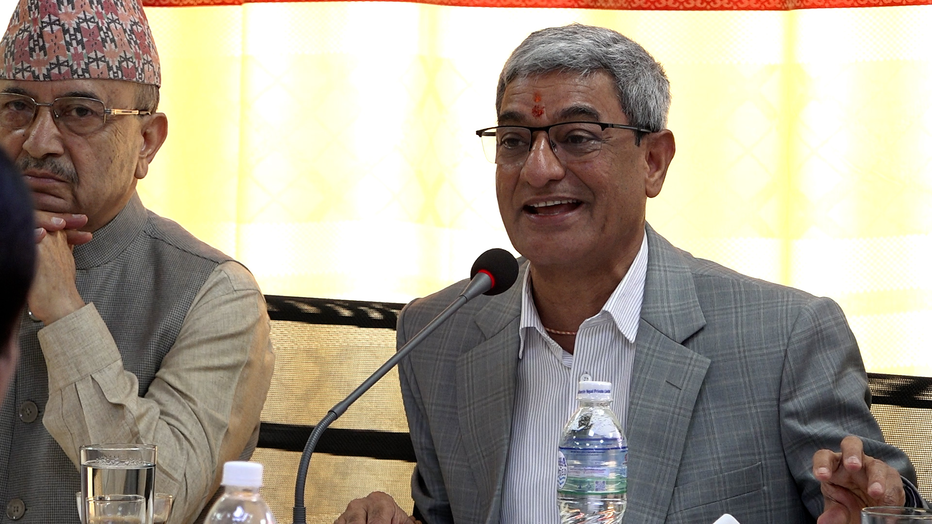 ‘गैरआवासीय नेपाली नागरिकता प्राप्त गर्नेले राजनीतिक अधिकार पाउँदैन्’