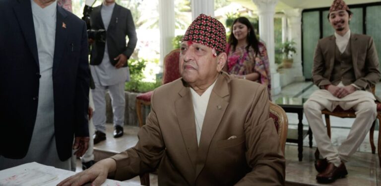 नेपालमा जन्मिएर मात्र नेपाली हुँदैनौं, नेपाल नै हामीभित्र हुनुपर्छ: पूर्वराजा ज्ञानेन्द्र शाह (भिडियो)