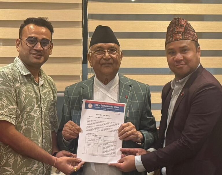 भारतका आवासीय नेपाली चिकित्सकको निर्वाह भत्ताको मुद्दा भारत भ्रमणका क्रममा उठाउन प्रधानमन्त्री ओलीसँग एनडानको माग
