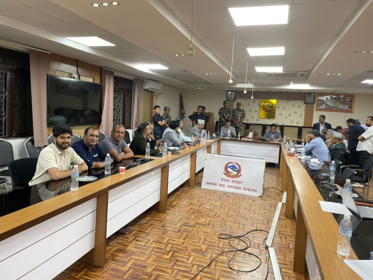 सहमतिका लागि आन्दोलनरत चिकित्सक समक्ष सरकारले राख्यो ३ बुँदे  ‘प्रस्ताव’, आन्तरिक छलफलमा चिकित्सक