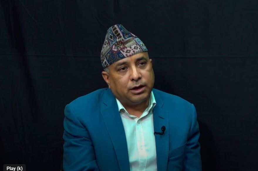 उपचारअघि डाक्टरले आफू जोगिने उपाय खोज्नुपर्ने अवस्था आयो : डा लोचन कार्की  (अन्तर्वार्ता)