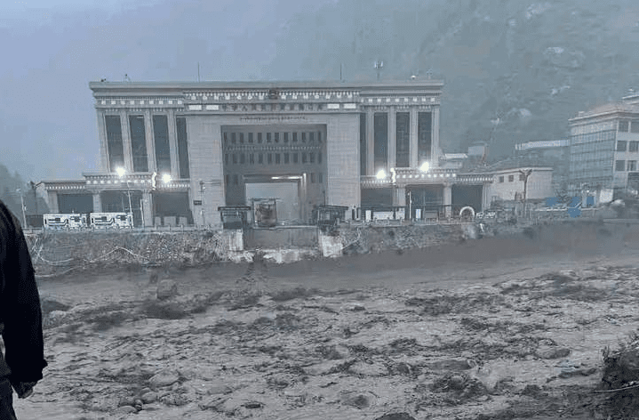 बाढीविद् :  रसुवामा बाढीको कारण पत्ता लगाउन समस्या देखियो